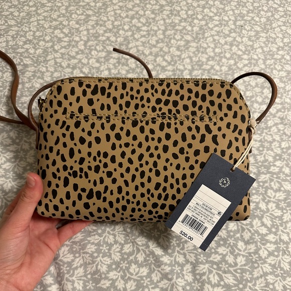 Universal Thread Bag - Picture 2 of 2